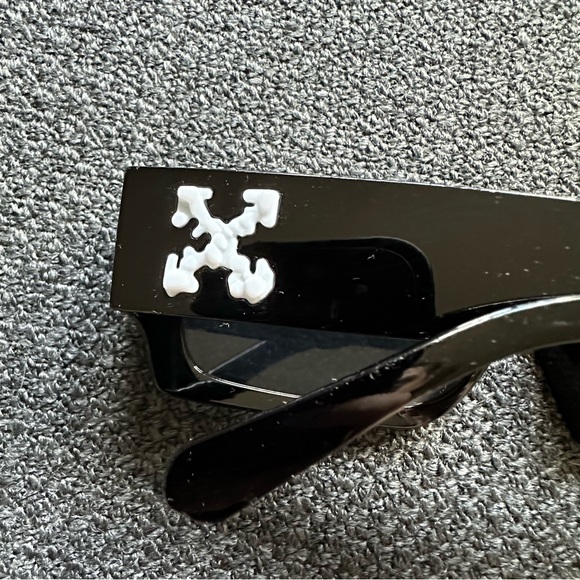 OFF-WHITE Black Embellished Sunglasses - Picture 5 of 14